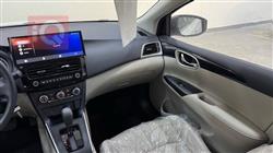 نيسان سيلفي